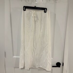 NWT hollister skirt white